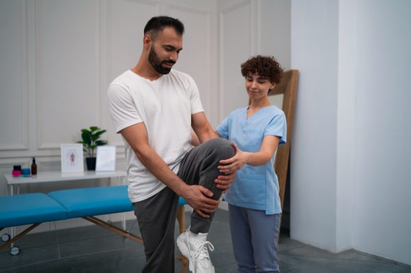 Personalized, one-on-one physiotherapy session at Gage Physiotherapy in Hamilton